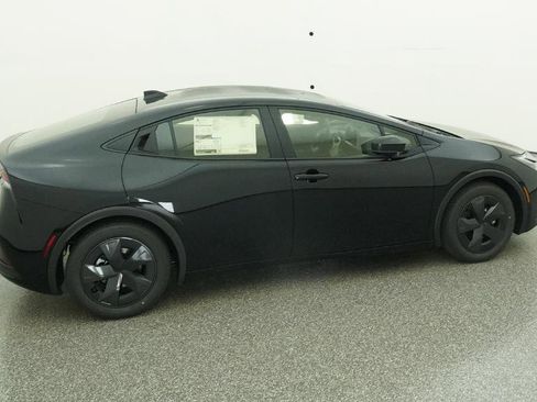 New 2026 Toyota Prius LE FWD image 24