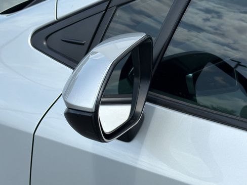 Used 2023 Toyota Corolla LE FWD image 27