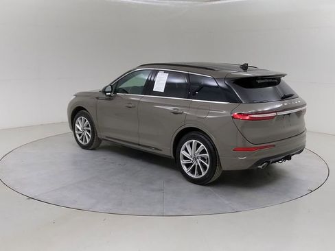 Used 2025 Lincoln Corsair Grand Touring w/ Towing Package image 17