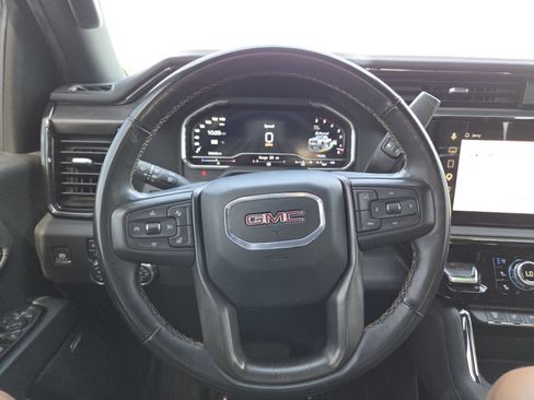 Used 2024 GMC Sierra 2500 AT4 w/ AT4 Premium Plus Package AWD/4WD image 32