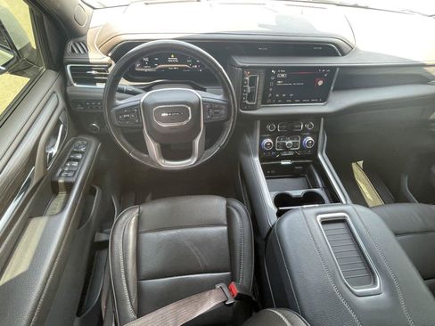 Used 2022 GMC Yukon Denali AWD/4WD image 27
