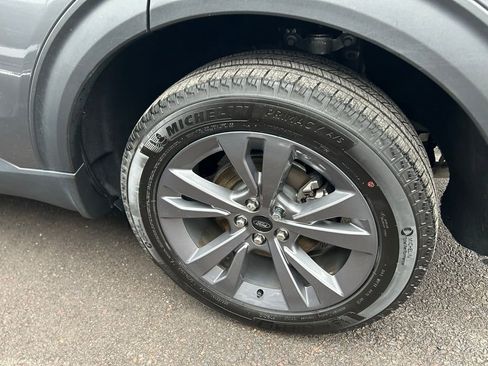 Certified 2023 Ford Explorer XLT w/ Equipment Group 202A image 36