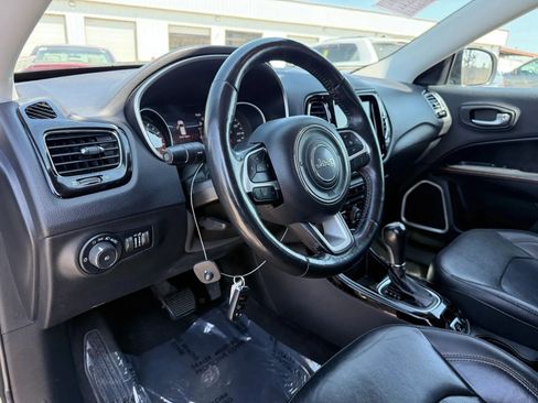 Used 2019 Jeep Compass Limited FWD image 17