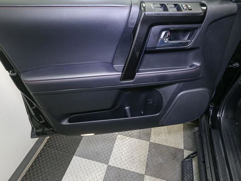 Used 2023 Toyota 4Runner TRD Off-Road Premium image 43