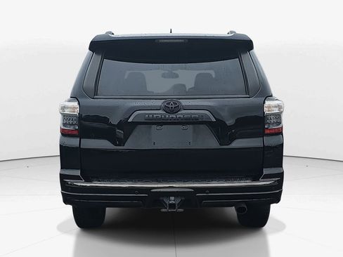 Used 2019 Toyota 4Runner Limited image 6