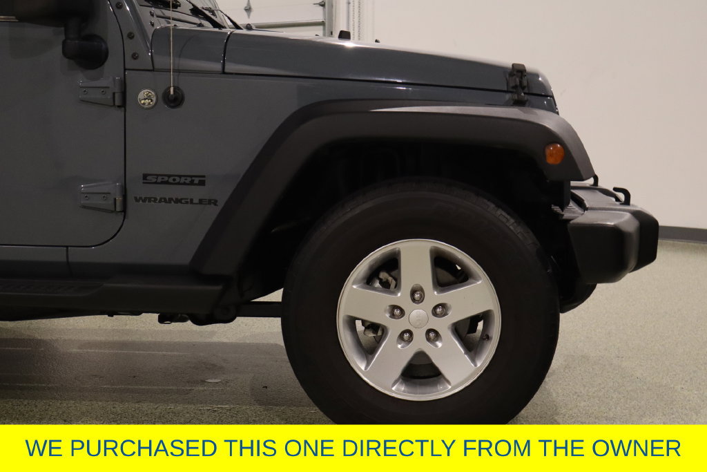 Used 2015 Jeep Wrangler Sport w/ Quick Order Package 24S AWD/4WD image 12