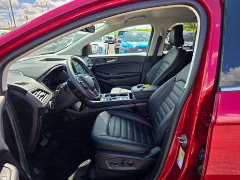 Used 2024 Ford Edge SEL w/ Convenience Package AWD/4WD image 12