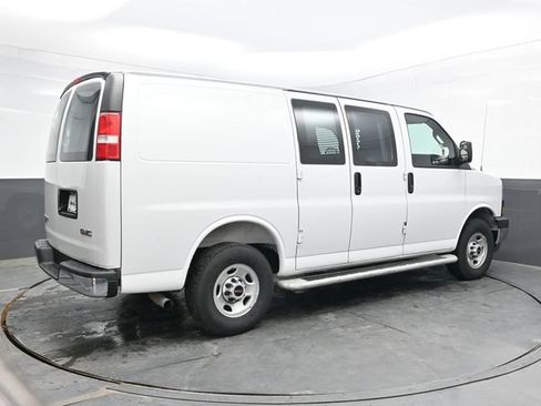 Used 2025 GMC Savana 2500 w/ Driver Convenience Package RWD image 8