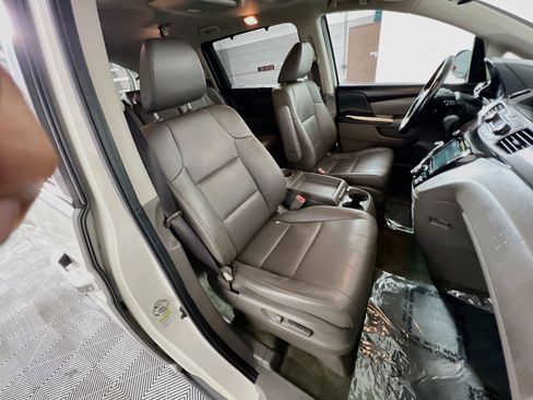 Used 2016 Honda Odyssey EX-L image 31