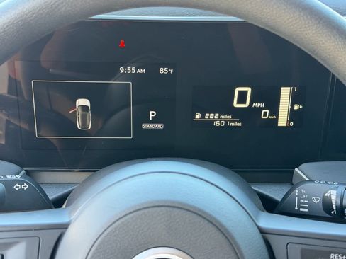 Used 2025 Nissan Kicks S image 31