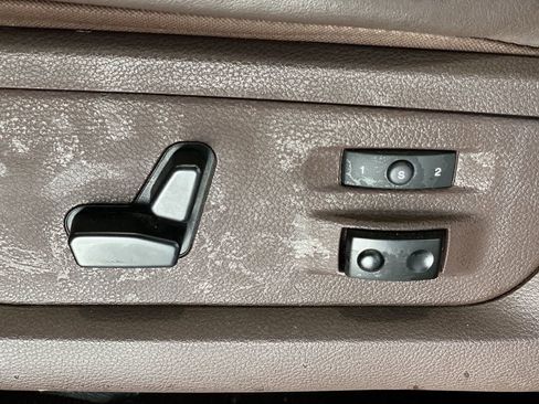 Used 2018 RAM 1500 Laramie Longhorn image 15