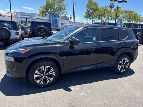 Used 2023 Nissan Rogue SV FWD image 26