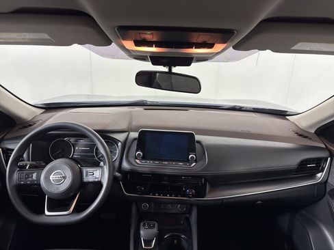 Used 2021 Nissan Rogue SV image 19