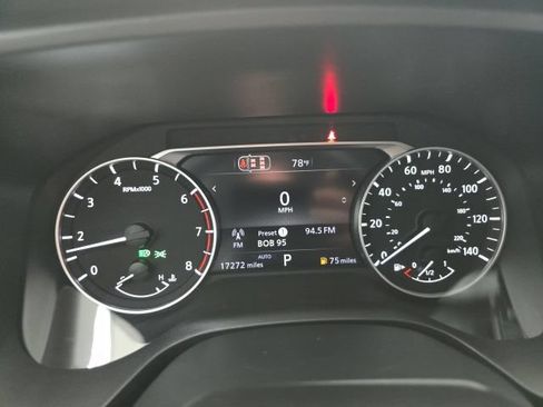 Used 2026 Nissan Rogue SV AWD/4WD image 24