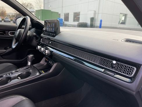 Used 2024 Honda Civic Sport Touring image 34