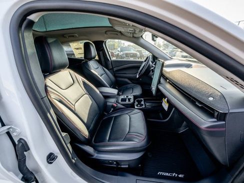 New 2025 Ford Mustang Mach-E Premium w/ Sport Appearance Package AWD/4WD image 20