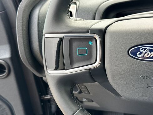 Used 2025 Ford Expedition Max Active image 15