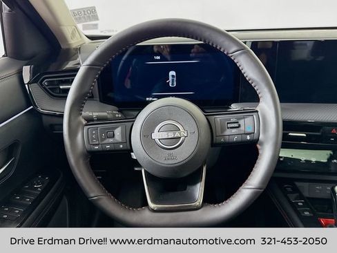Used 2026 Nissan Kicks SR w/ SR Premium Package image 11