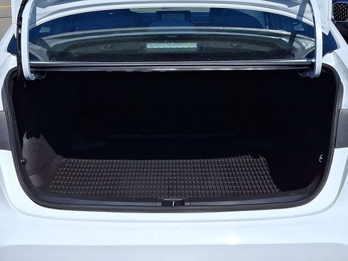 Used 2024 Toyota Corolla LE FWD image 32
