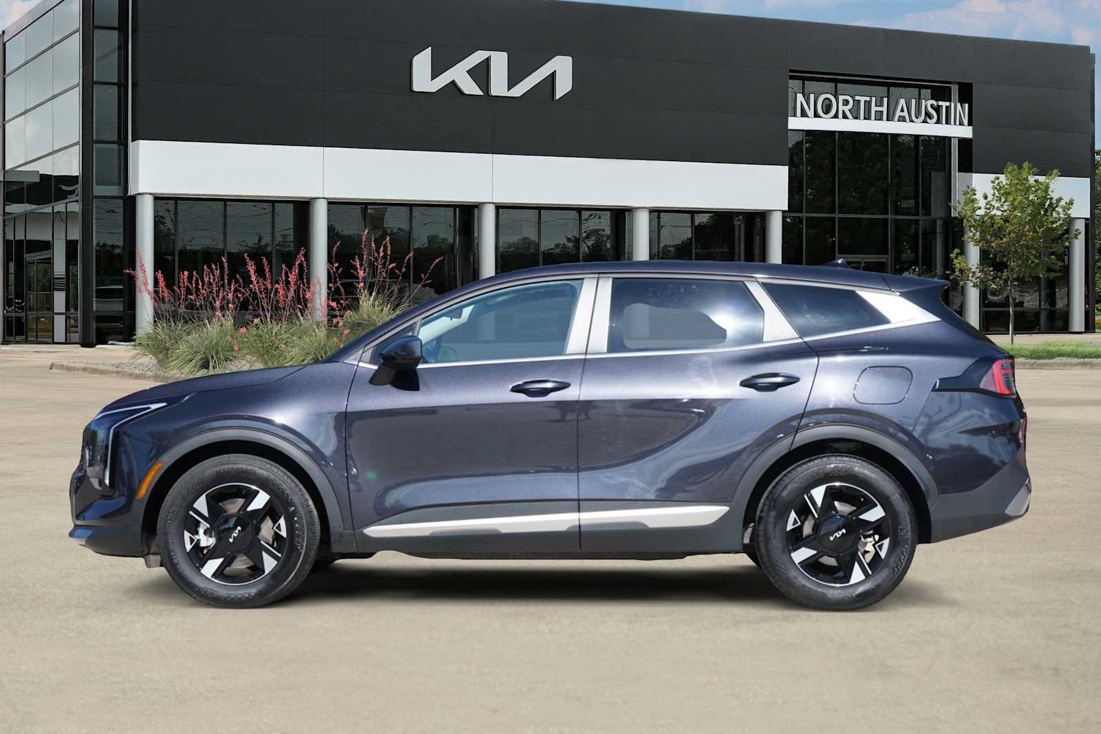 Certified 2026 Kia Sportage LX FWD image 3
