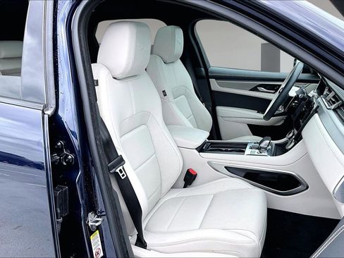 Used 2026 Jaguar F-PACE R-Dynamic S AWD/4WD image 27