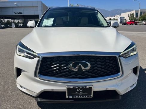 Used 2019 INFINITI QX50 Essential w/ Proassist Package FWD image 4
