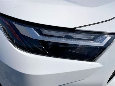 Certified 2025 Toyota RAV4 XLE FWD image 27