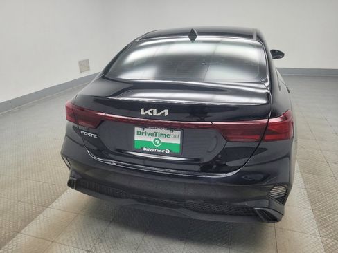 Used 2023 Kia Forte LXS w/ LXS Technology Package FWD image 7
