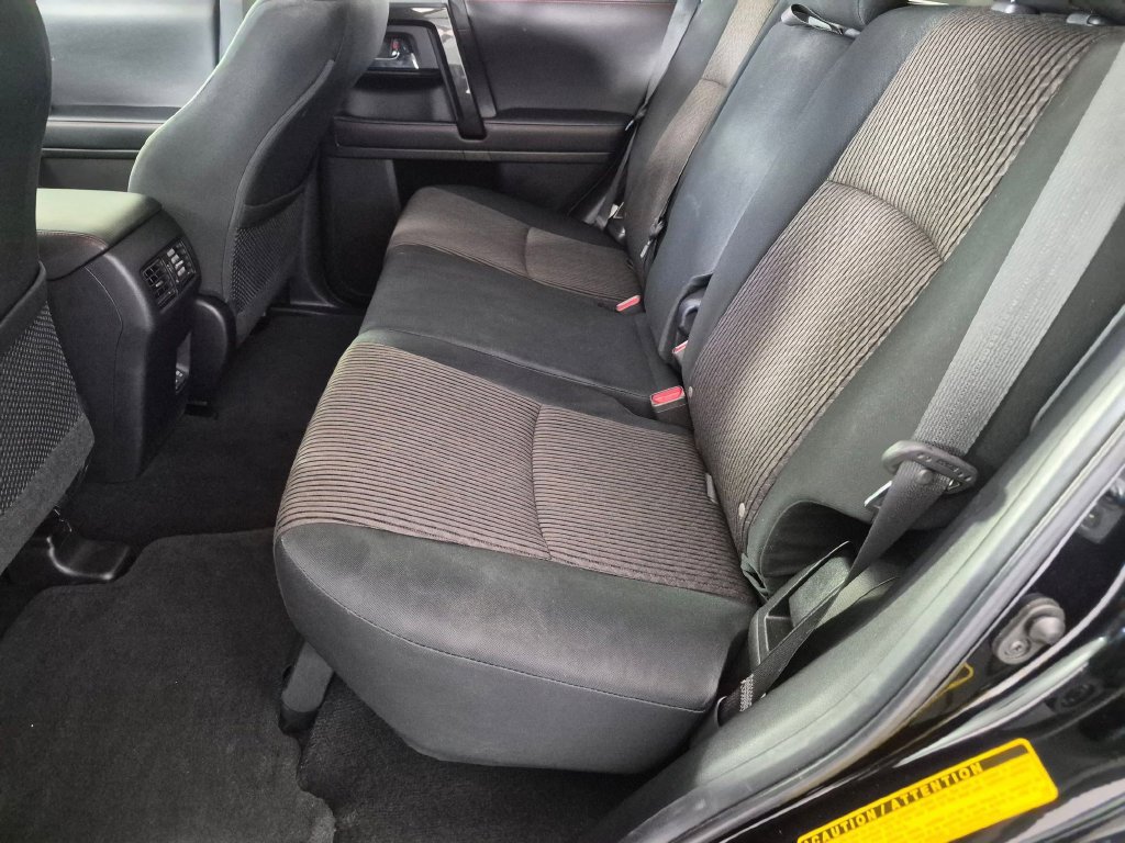 Used 2021 Toyota 4Runner TRD Off-Road AWD/4WD image 25