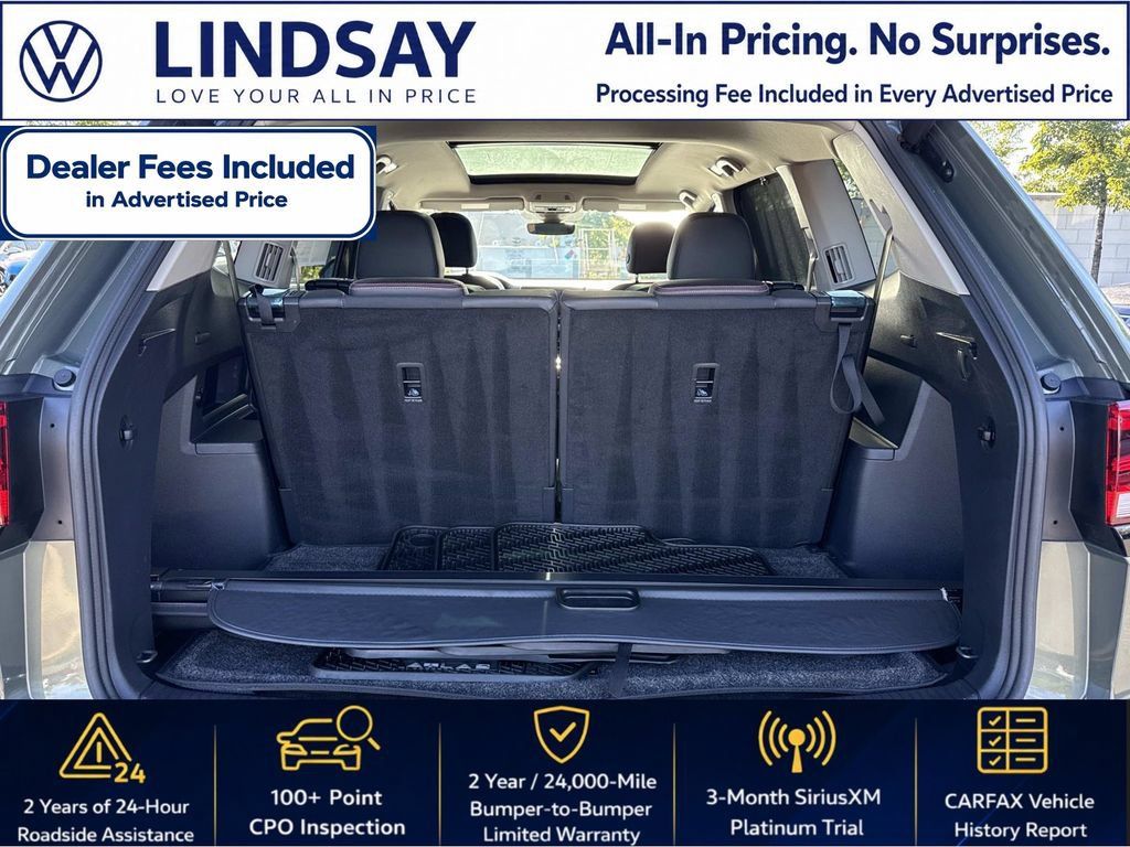 Used 2025 Volkswagen Atlas Peak Edition SE AWD/4WD image 13