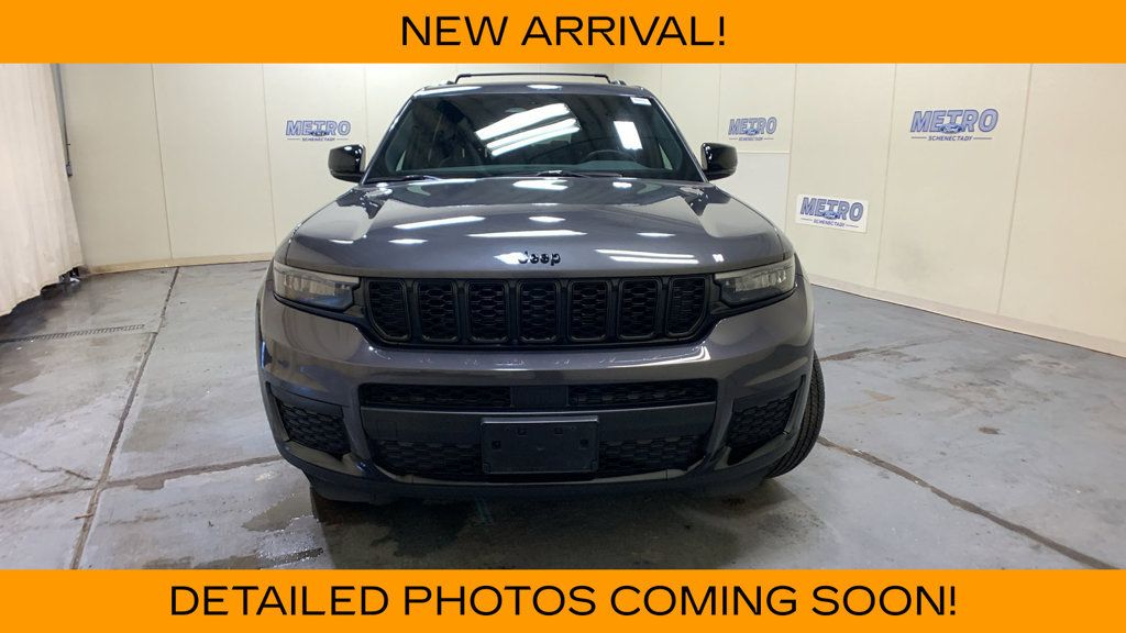 Used 2021 Jeep Grand Cherokee L Laredo AWD/4WD image 8