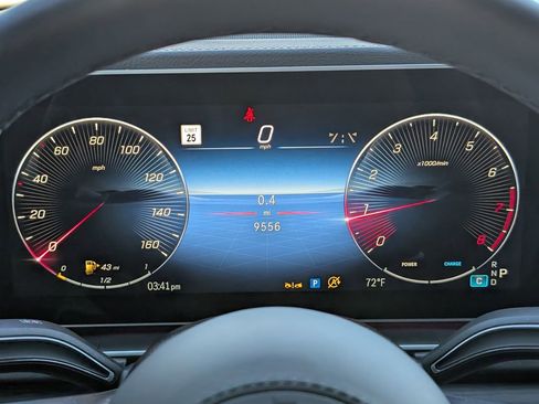 Used 2025 Mercedes-Benz GLS 580 4MATIC image 14