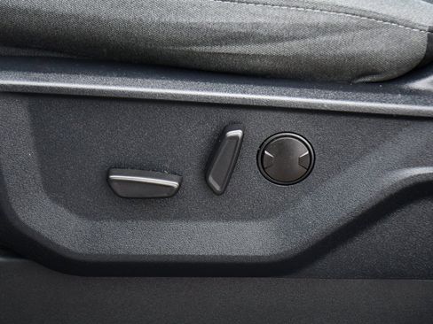 Used 2022 Ford F150 XLT w/ Equipment Group 302A High image 14