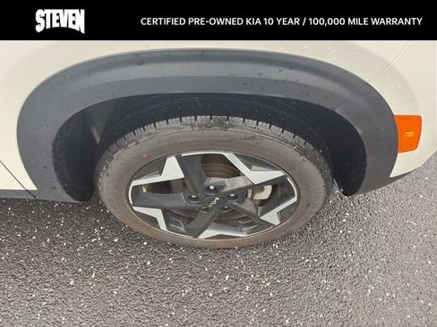 Used 2024 Kia Seltos EX AWD/4WD image 9