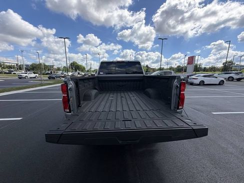 Used 2025 Chevrolet Silverado 2500 LTZ w/ LTZ Plus Package AWD/4WD image 22