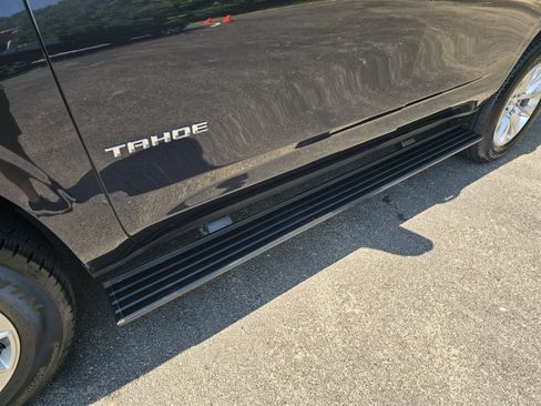 Used 2024 Chevrolet Tahoe Premier AWD/4WD image 10