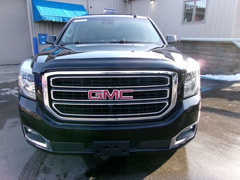 Used 2019 GMC Yukon SLT w/ Open Road Package image 3