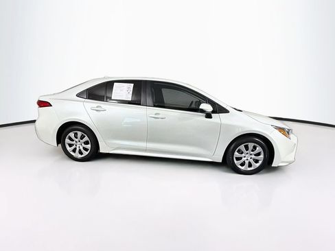 Used 2023 Toyota Corolla LE FWD image 11