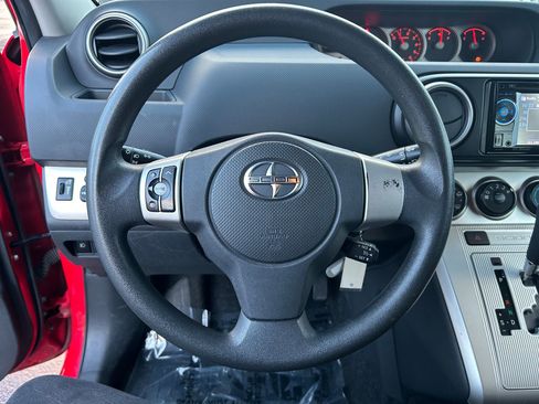 Used 2009 Scion xB image 11
