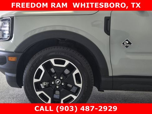 Used 2021 Ford Bronco Sport Outer Banks image 6