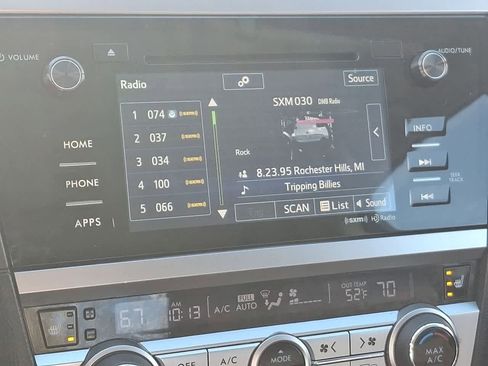 Used 2017 Subaru Legacy 2.5i Premium image 20