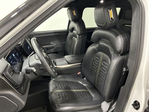 Used 2024 Rivian R1S Adventure AWD/4WD image 20