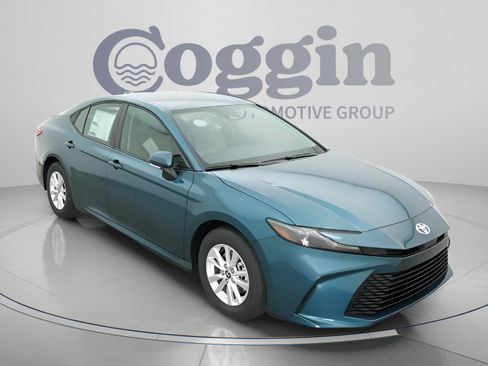 Certified 2026 Toyota Camry LE w/ Convenience Package FWD image 26
