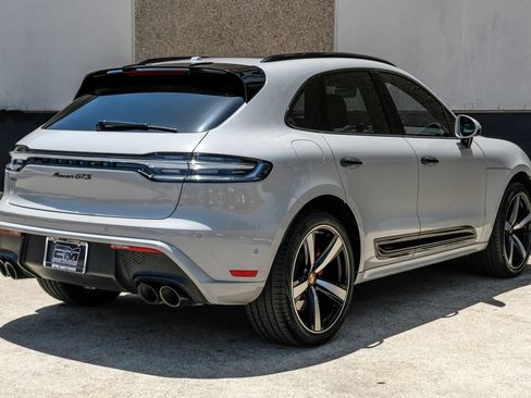Used 2023 Porsche Macan GTS AWD/4WD image 8