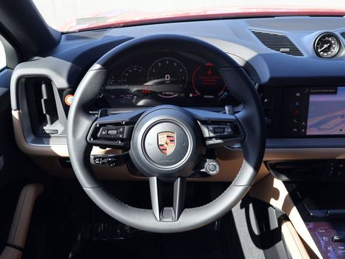 New 2026 Porsche Cayenne Coupe AWD/4WD image 15