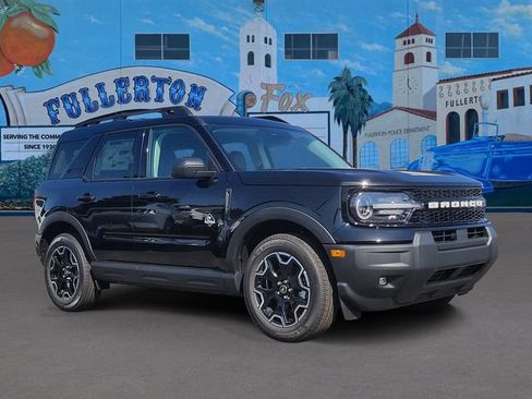 New 2026 Ford Bronco Sport Outer Banks AWD/4WD image 2