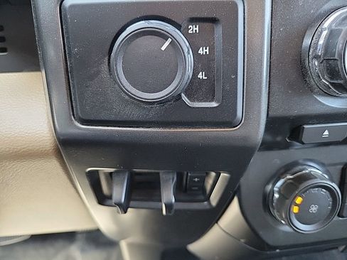 Used 2017 Ford F350 XLT w/ XLT Value Package AWD/4WD image 14