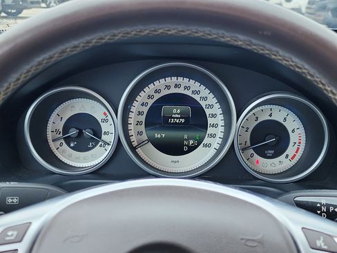 Used 2016 Mercedes-Benz E 350 4MATIC Sedan image 21