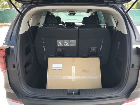 New 2026 Kia Carnival LX FWD image 29