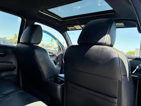 Used 2019 Toyota Tacoma TRD Pro AWD/4WD image 25